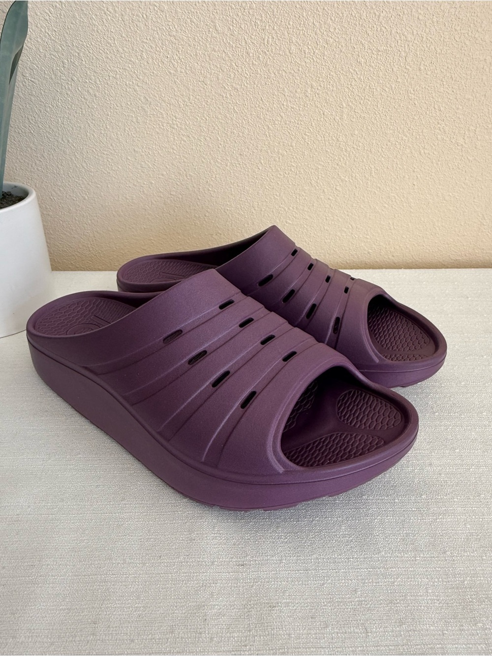 OKA Slip-On Platform Slide Sandals - Purple Unisex
